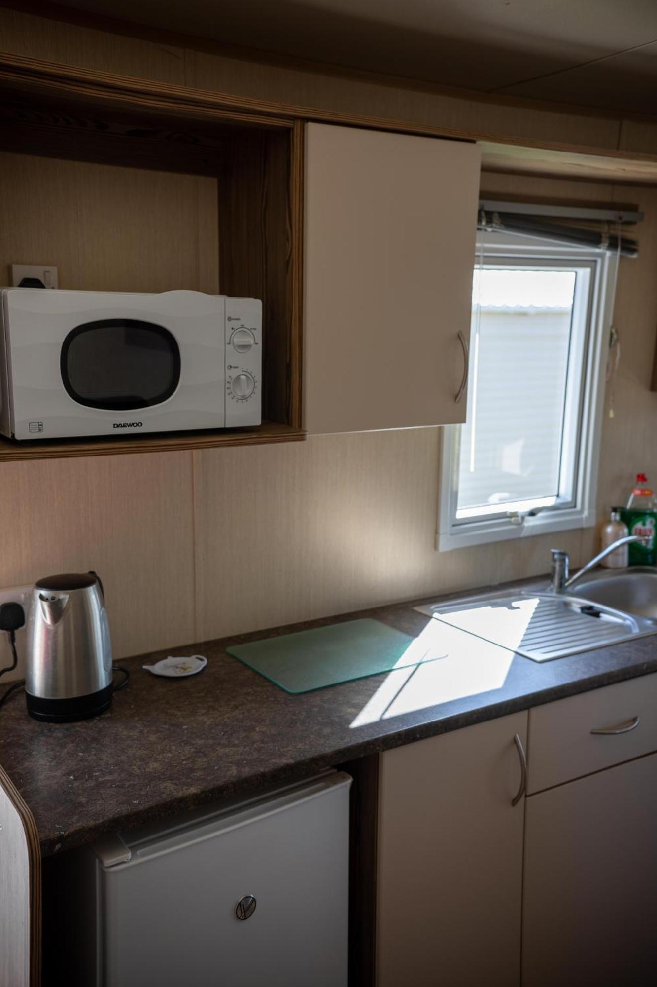 Littlesea Caravan Apartment *